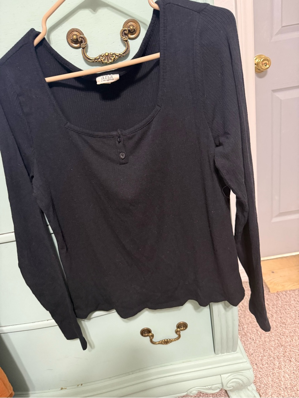 a.n.a Black Ribbed Long-Sleeve Henley Scoop Neck Top